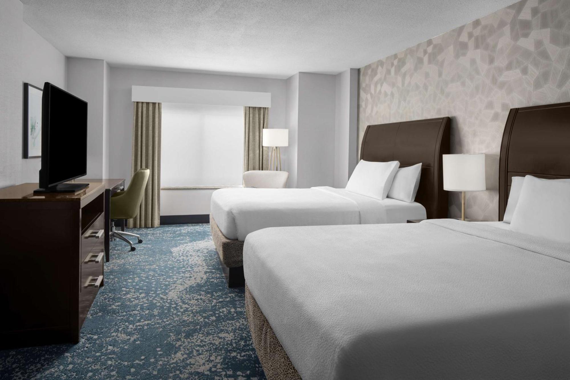 Hilton Garden Inn Bethesda Downtown מראה חיצוני תמונה