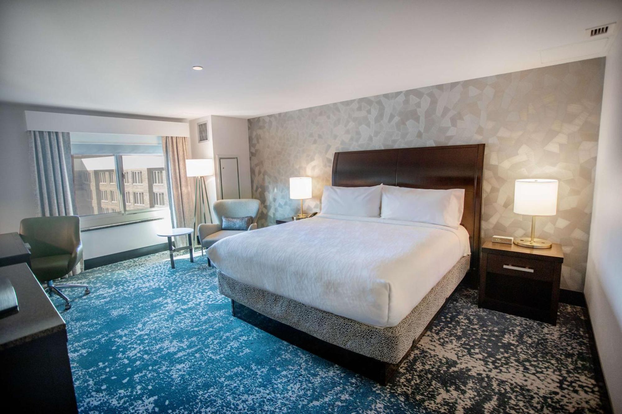 Hilton Garden Inn Bethesda Downtown מראה חיצוני תמונה