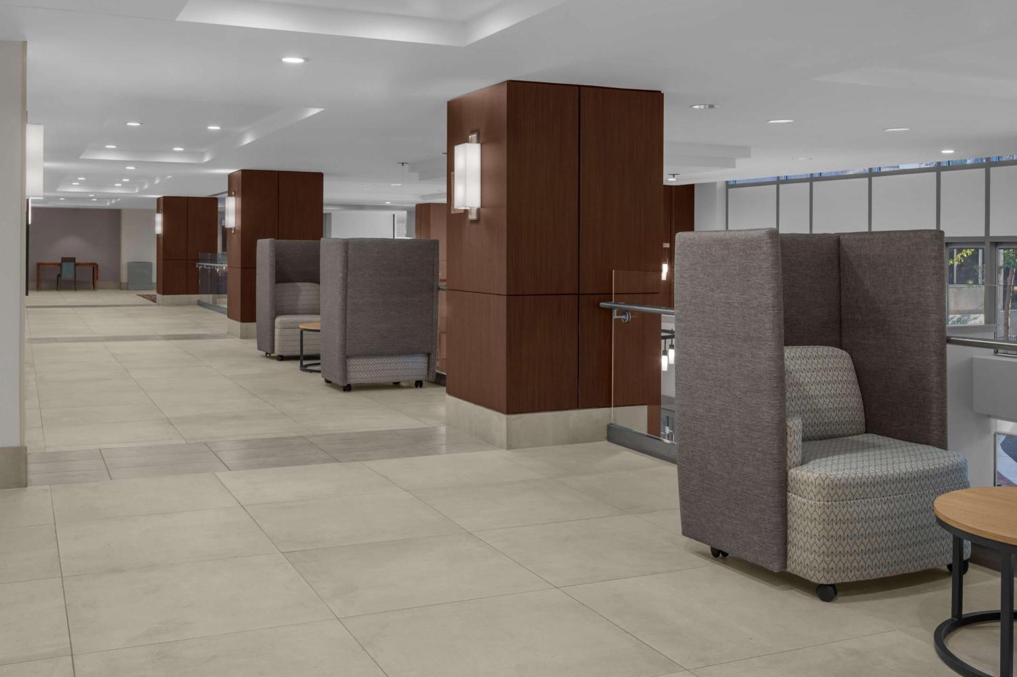 Hilton Garden Inn Bethesda Downtown מראה חיצוני תמונה