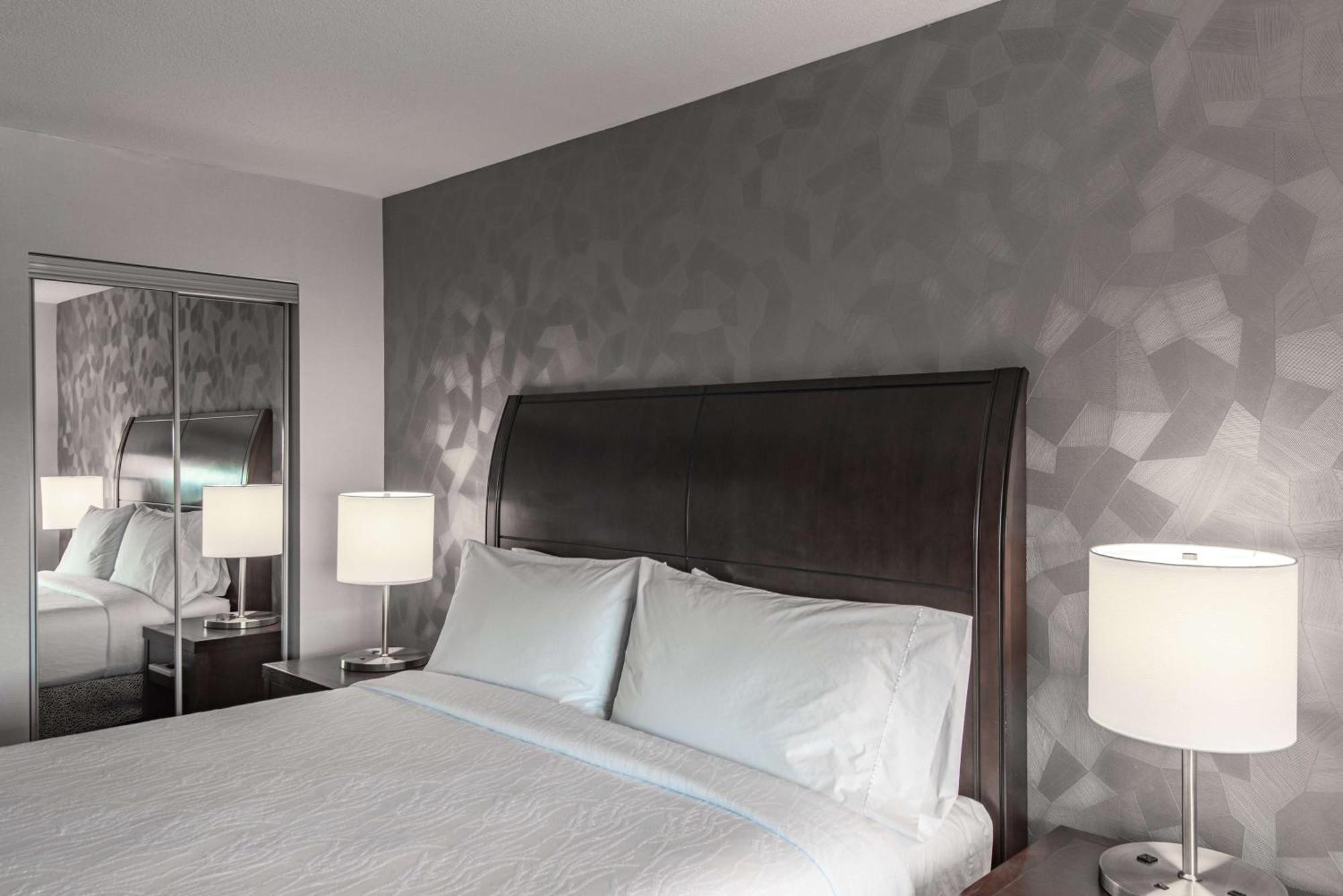 Hilton Garden Inn Bethesda Downtown מראה חיצוני תמונה