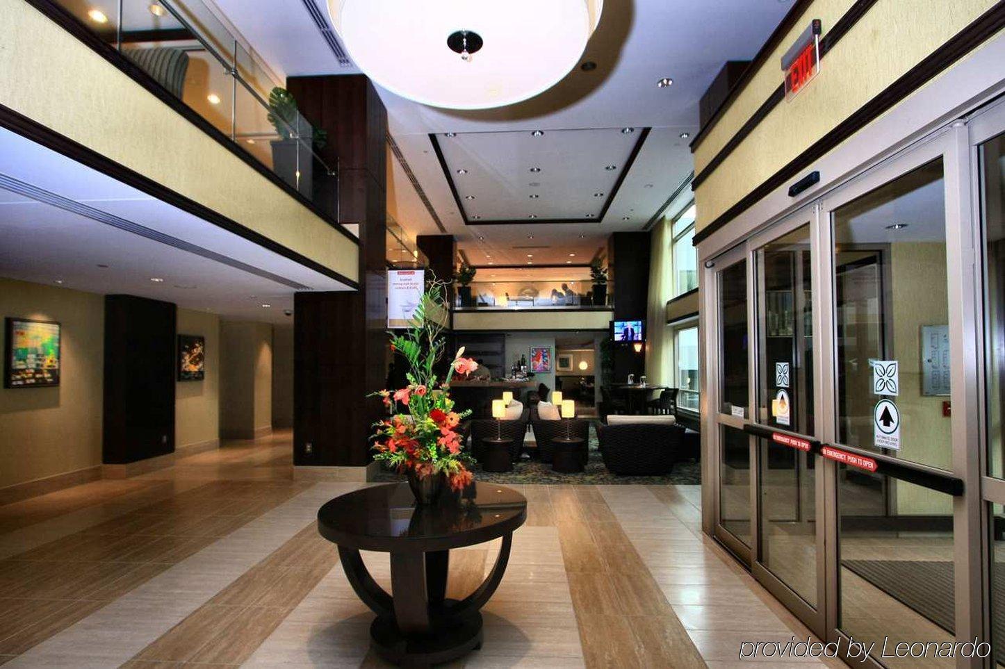 Hilton Garden Inn Bethesda Downtown מראה חיצוני תמונה